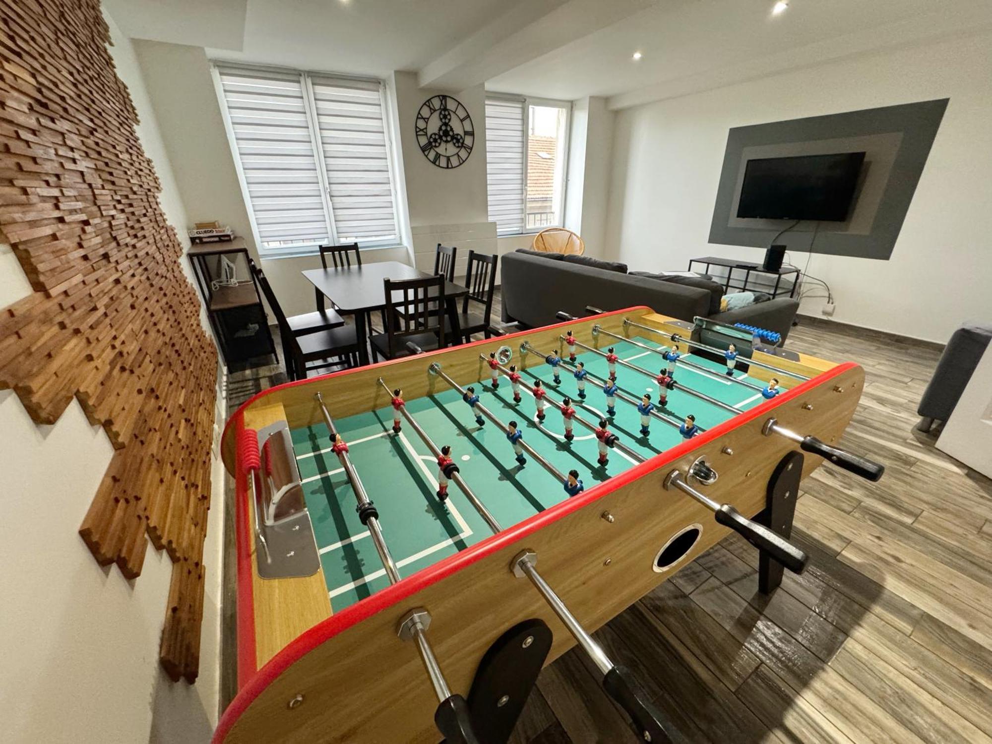 22 Chic & Cosy Grand Appart 92M2 Parking Gratuit Hypercentre Netflix Saint-Etienne  Dış mekan fotoğraf